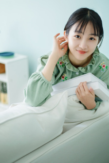 久久碰人妻一区二区三区